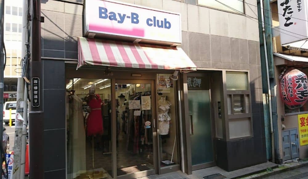 Bay-B clubの店舗写真。